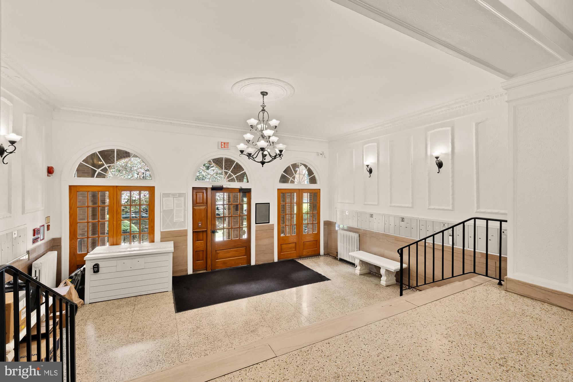 1820 CLYDESDALE PLACE NW 205