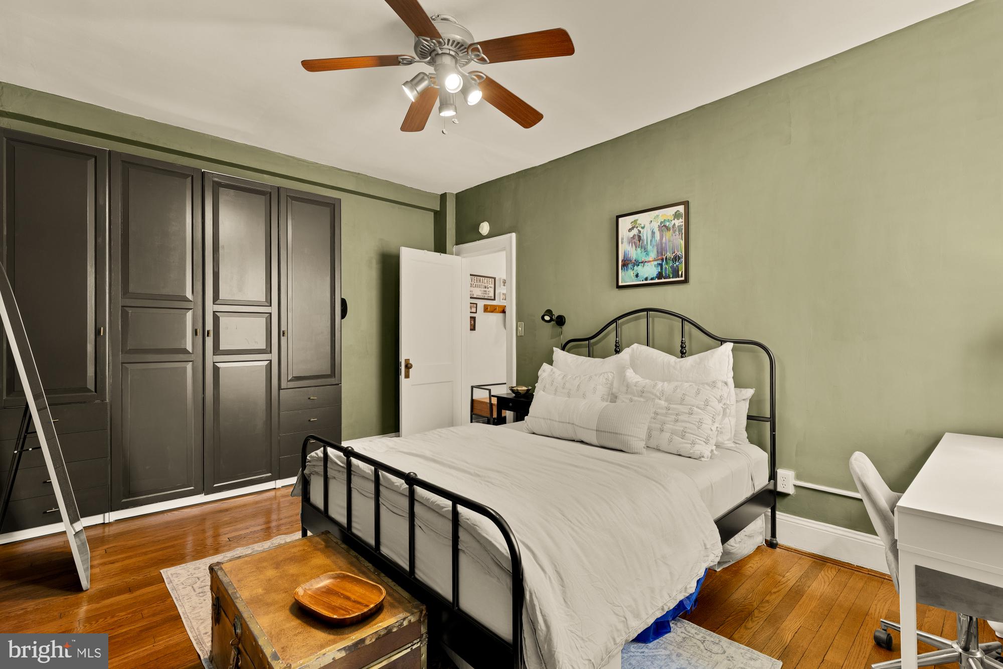 1820 CLYDESDALE PLACE NW 205