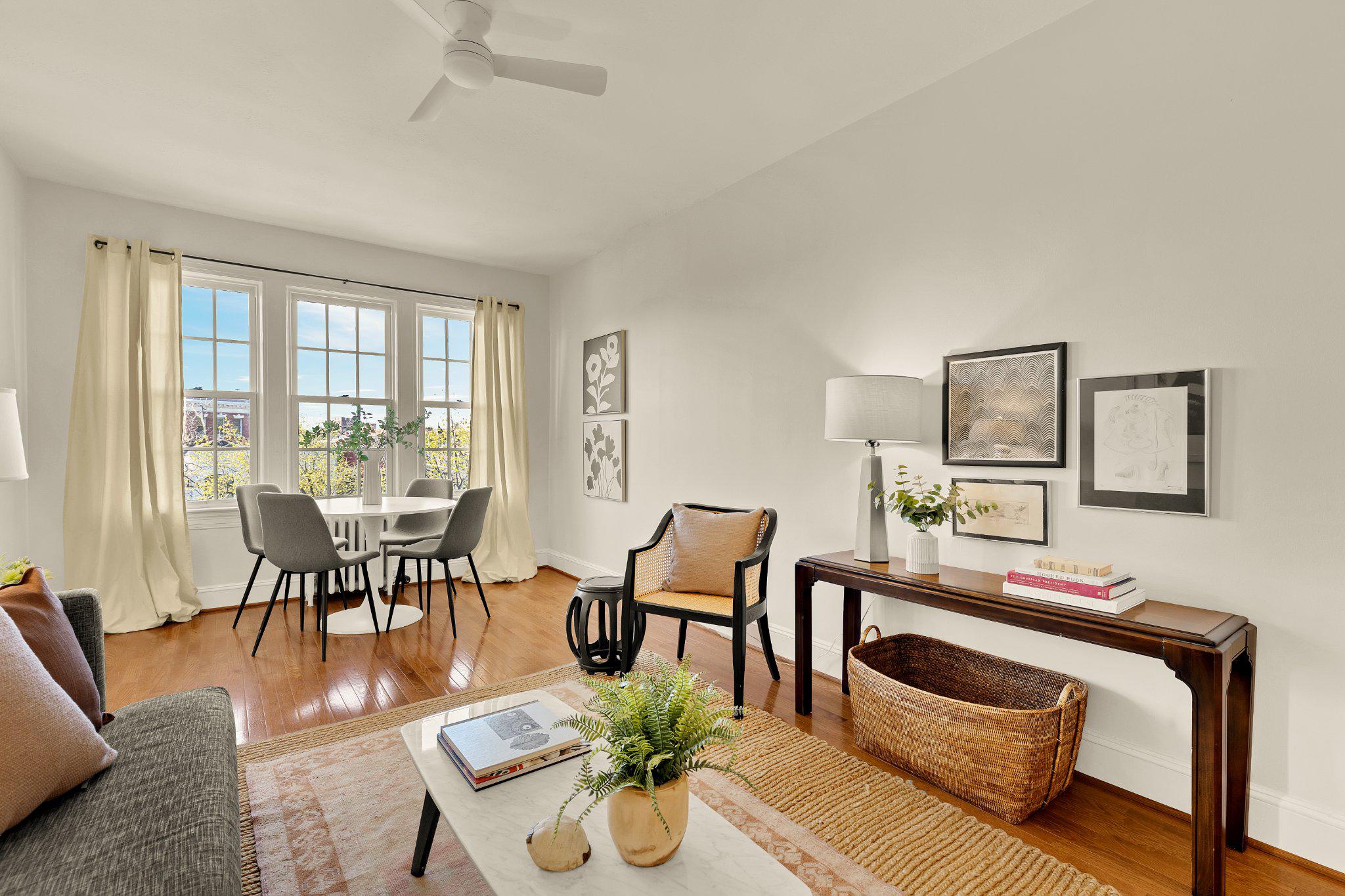 644 MASSACHUSETTS AVENUE NE 400