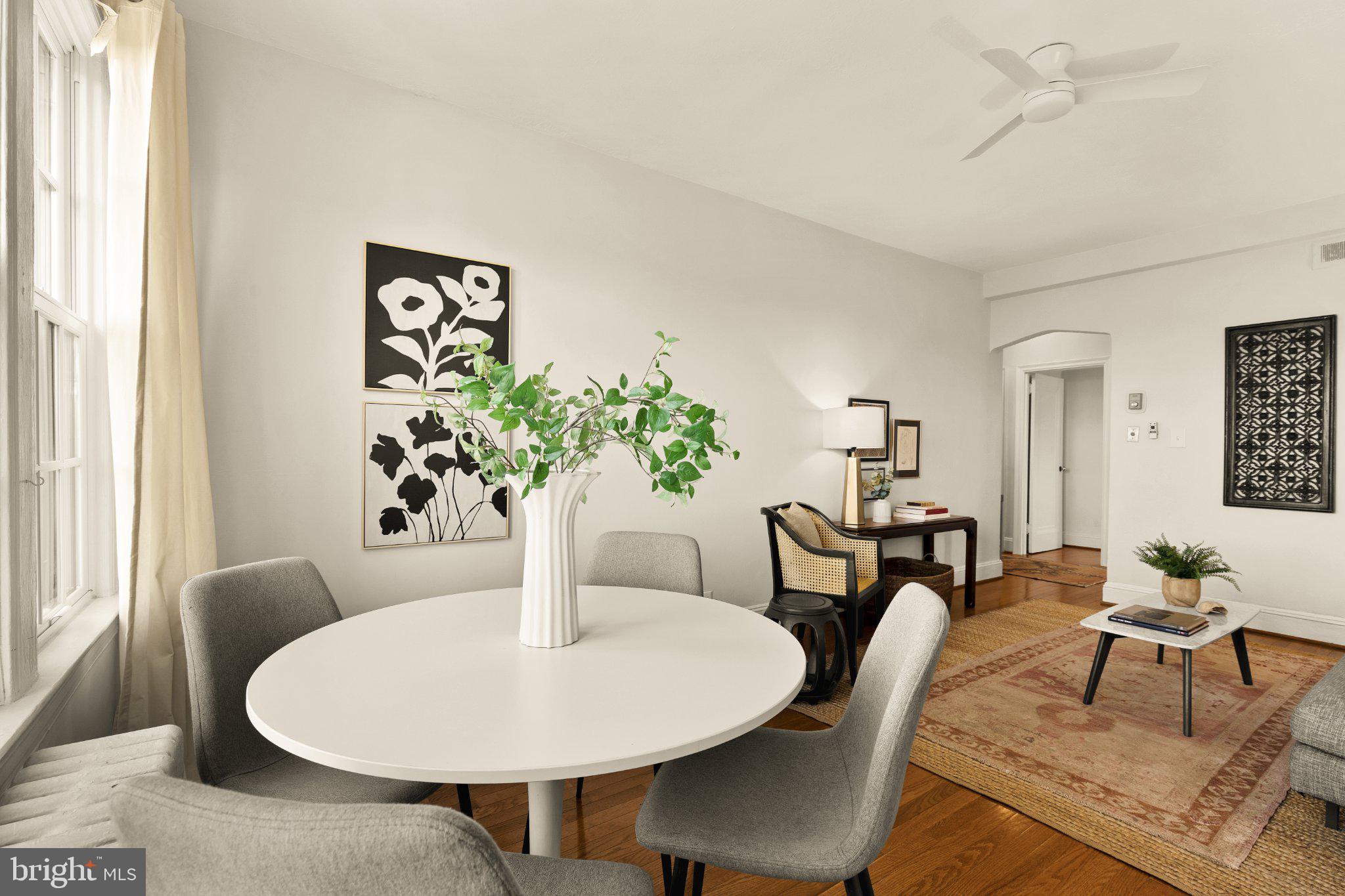 644 MASSACHUSETTS AVENUE NE 400