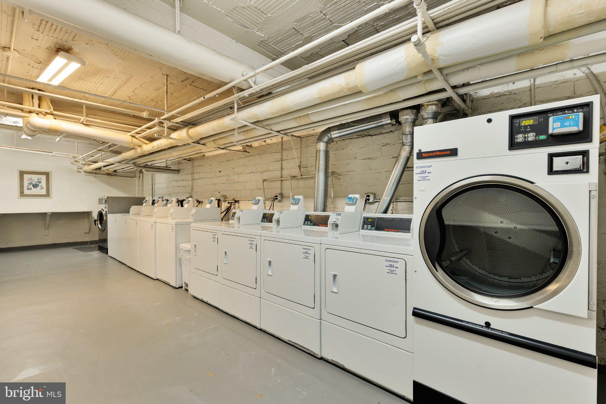 644 MASSACHUSETTS AVENUE NE 400