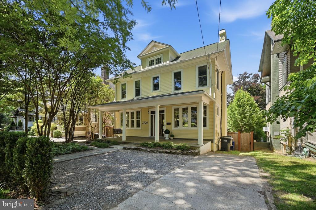 3707 MILITARY ROAD NW