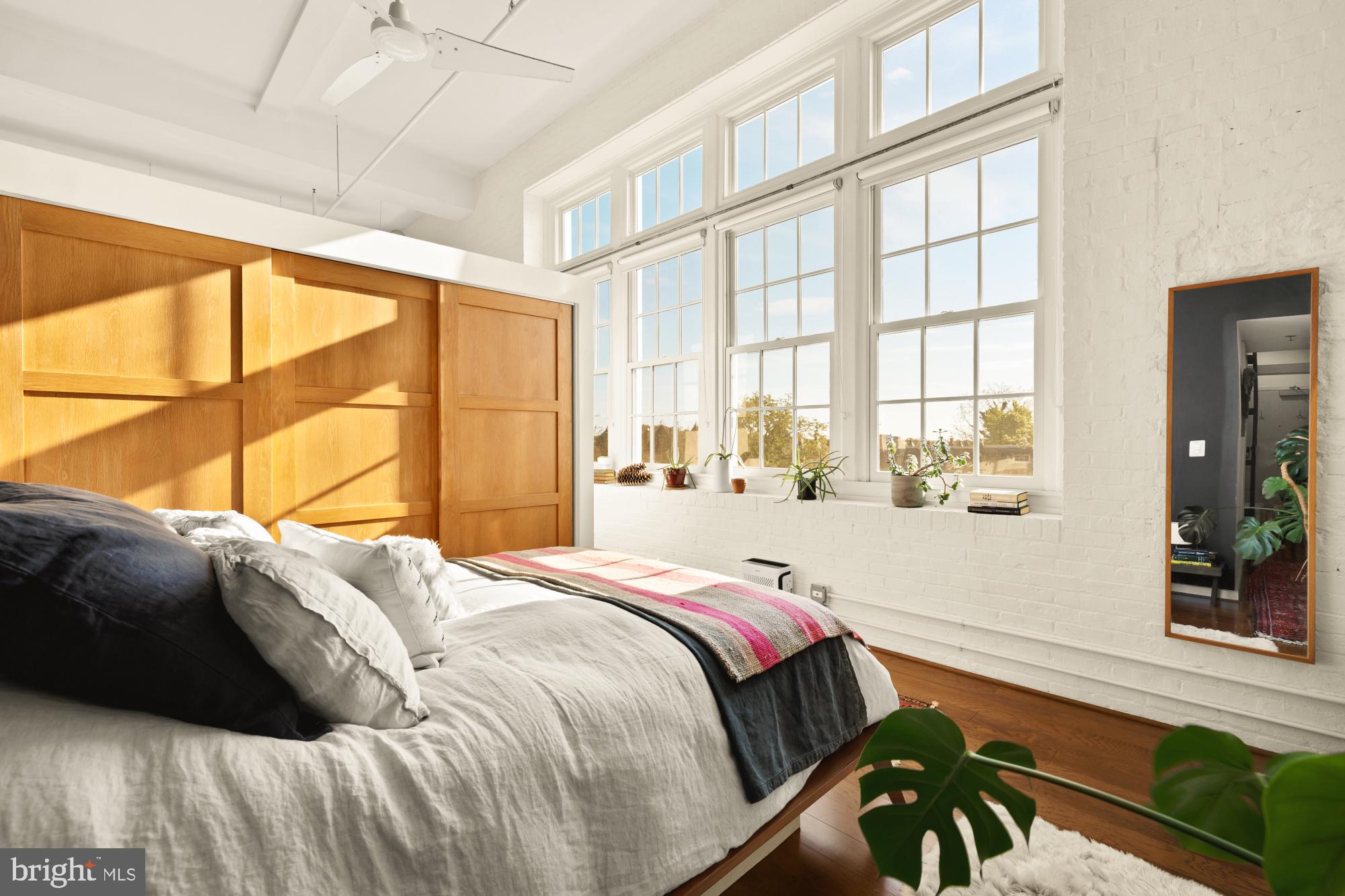 440 12TH STREET NE 211