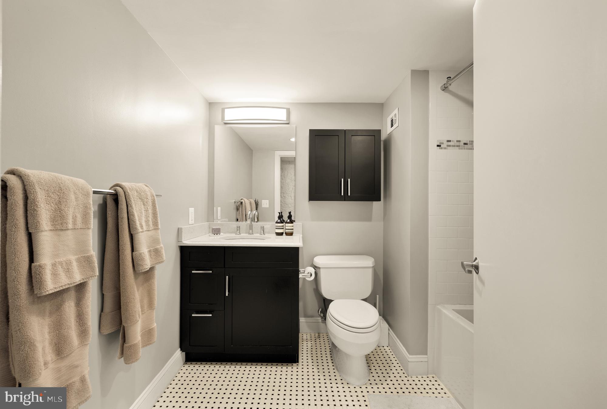 440 12TH STREET NE 211