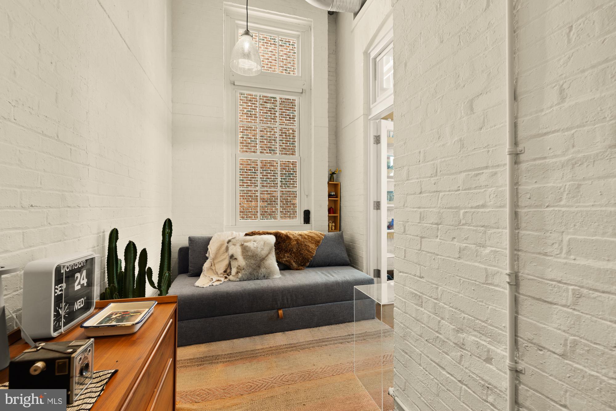 440 12TH STREET NE 211