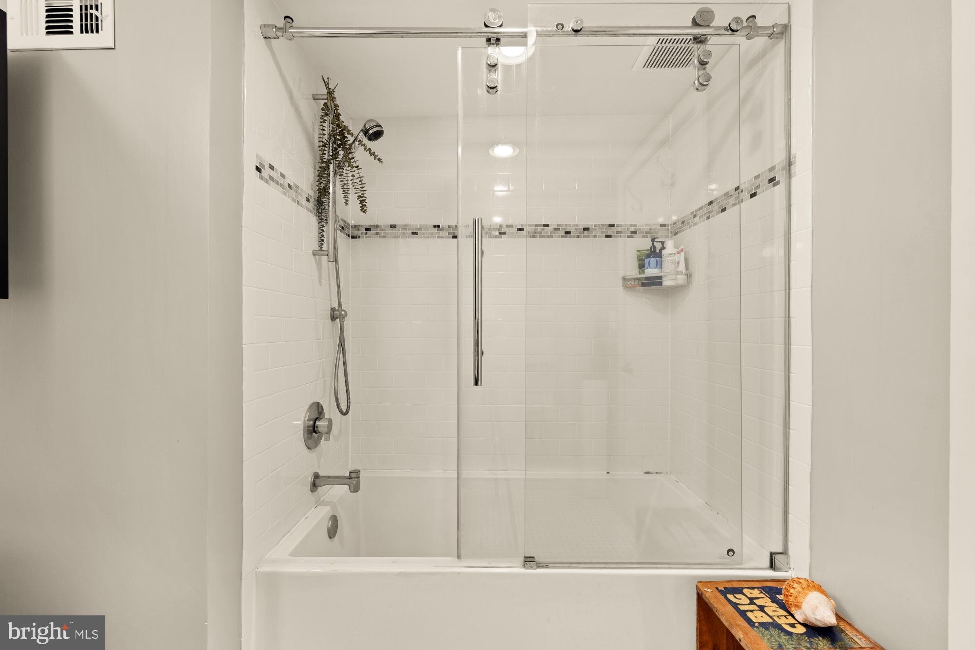 440 12TH STREET NE 211