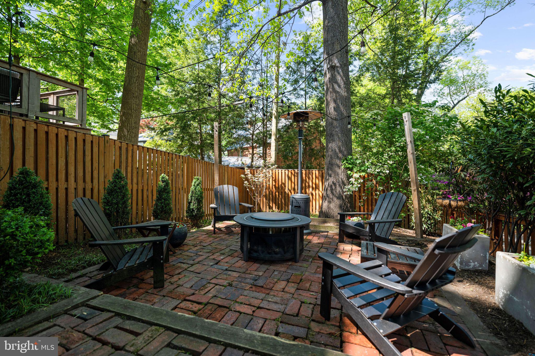 3701 JOCELYN STREET NW