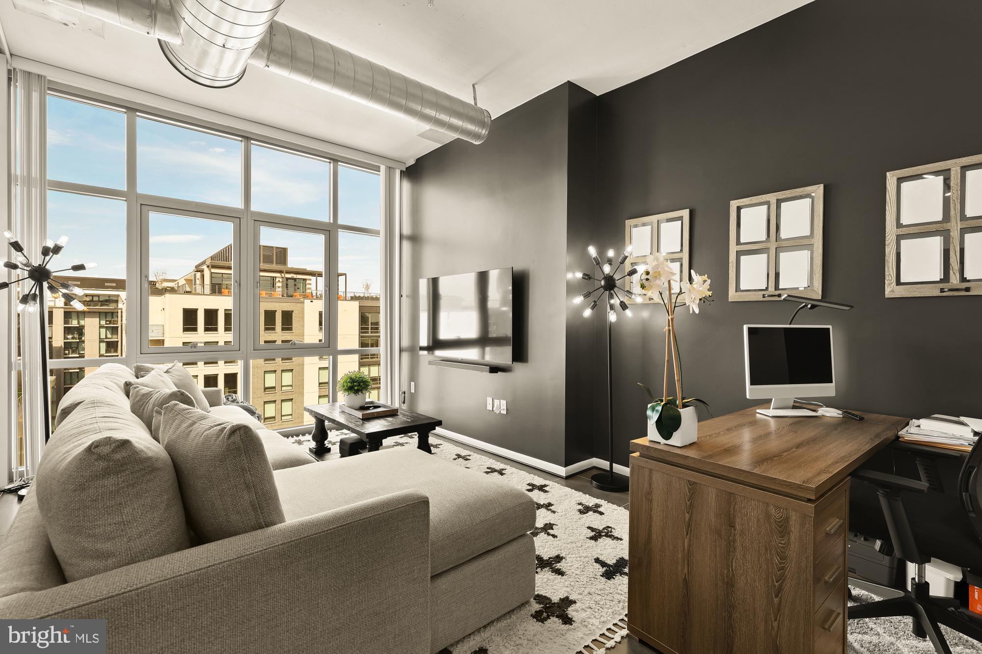 811 4TH STREET NW 1214