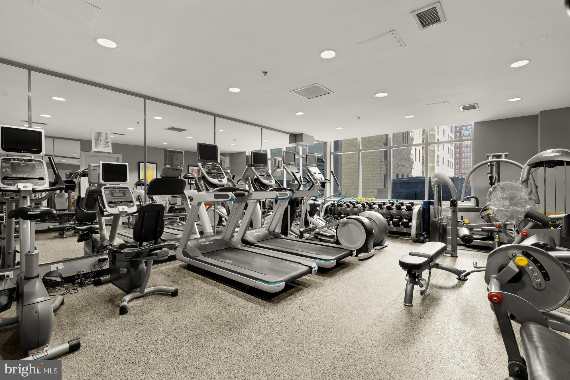811 4TH STREET NW 1214