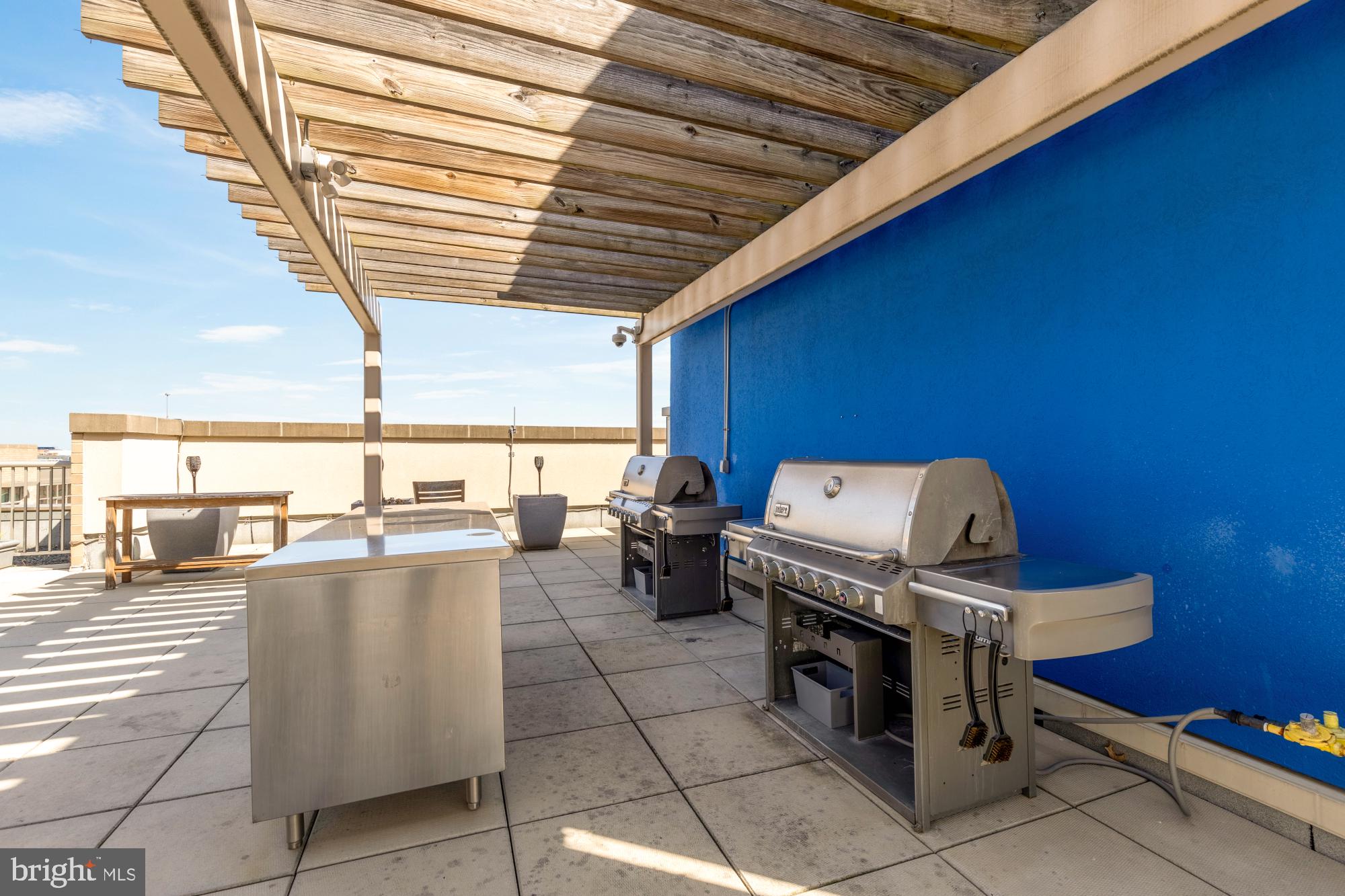 811 4TH STREET NW 1214