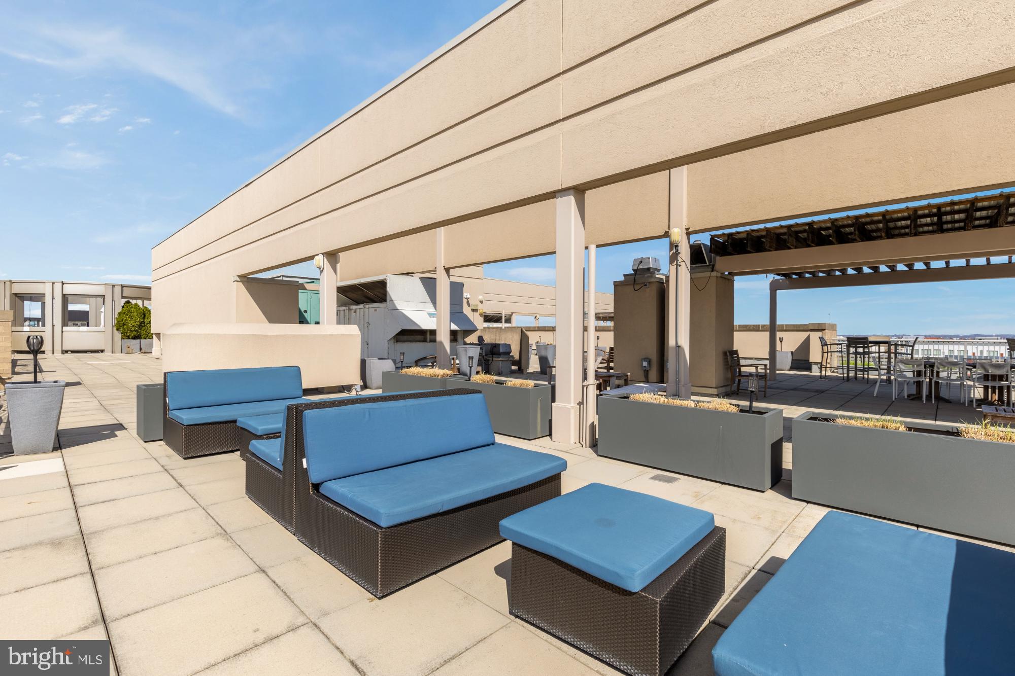 811 4TH STREET NW 1214