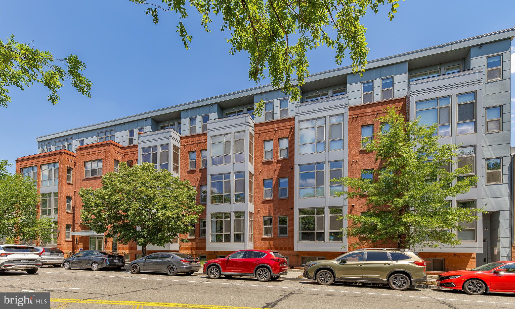 900 11TH STREET SE 401