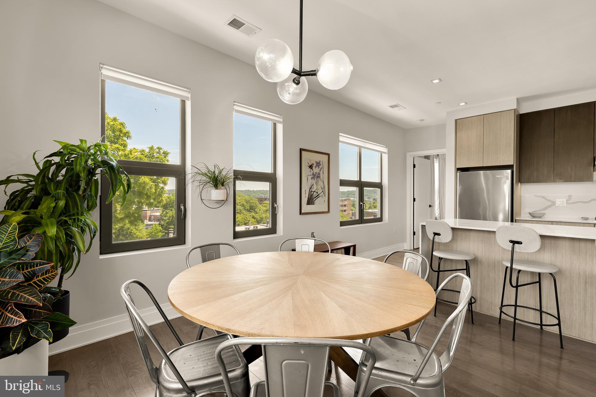 900 11TH STREET SE 401