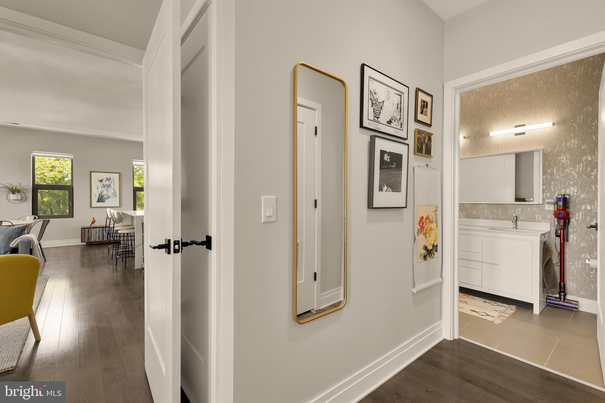900 11TH STREET SE 401
