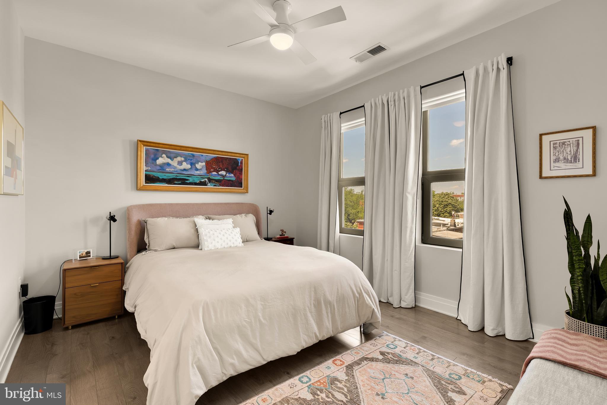 900 11TH STREET SE 401