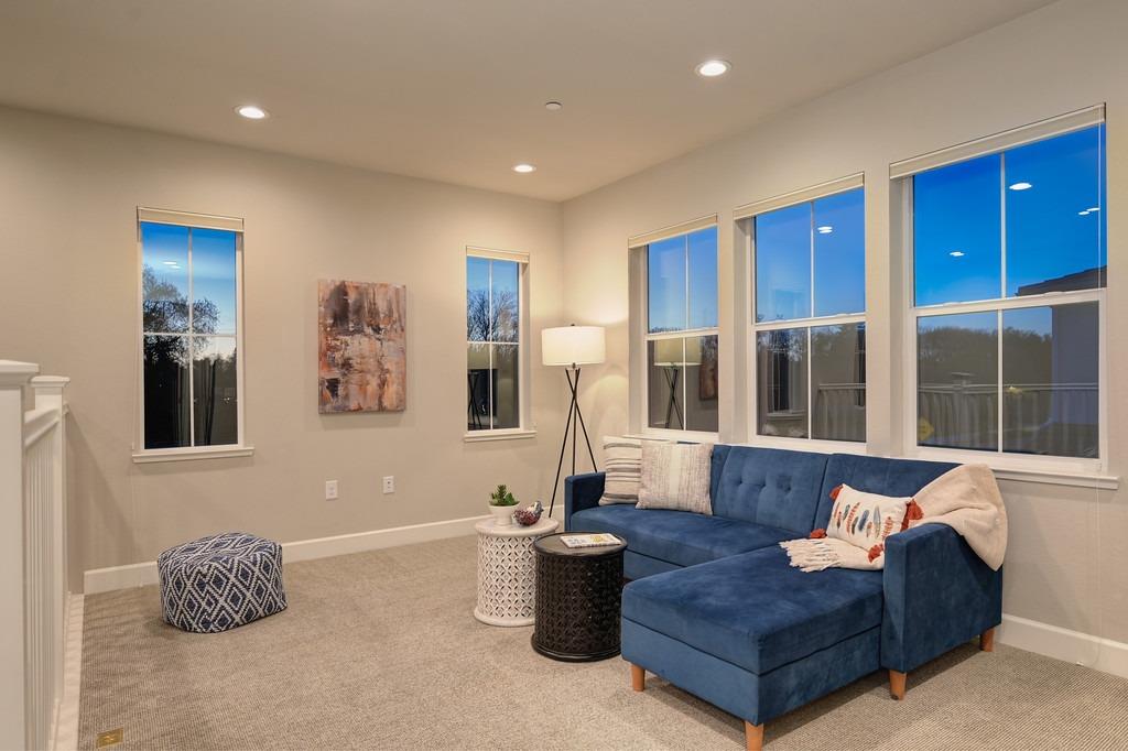 2230 Cannery Loop