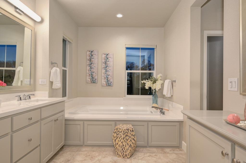 2230 Cannery Loop