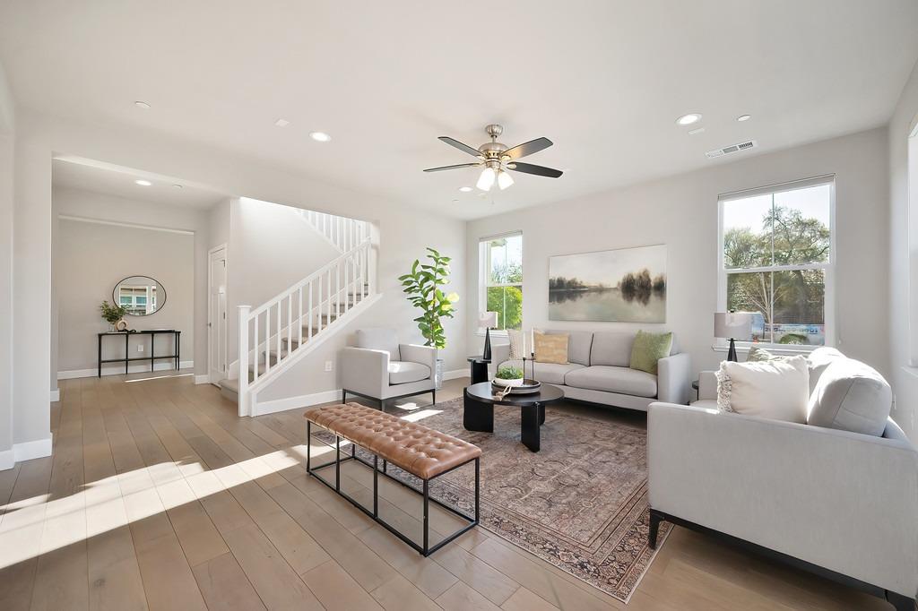 2230 Cannery Loop