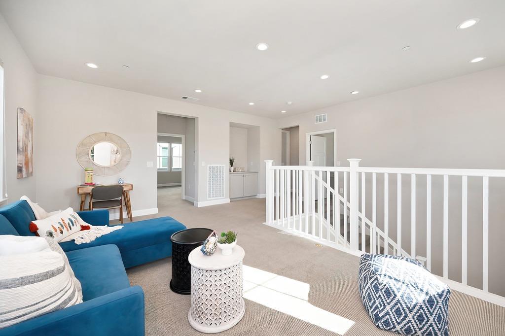 2230 Cannery Loop