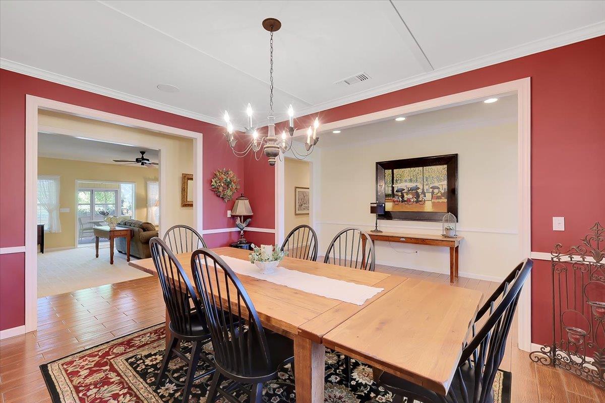 685 Saddleback Drive