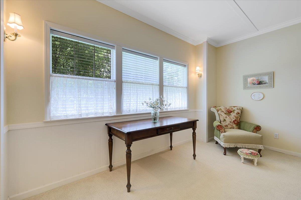 685 Saddleback Drive