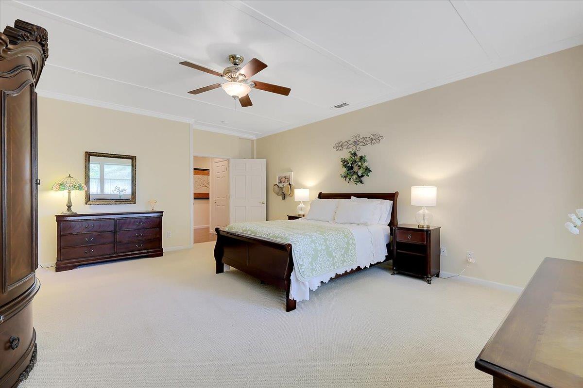 685 Saddleback Drive