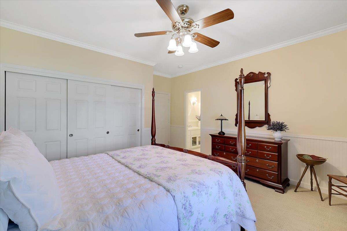 685 Saddleback Drive