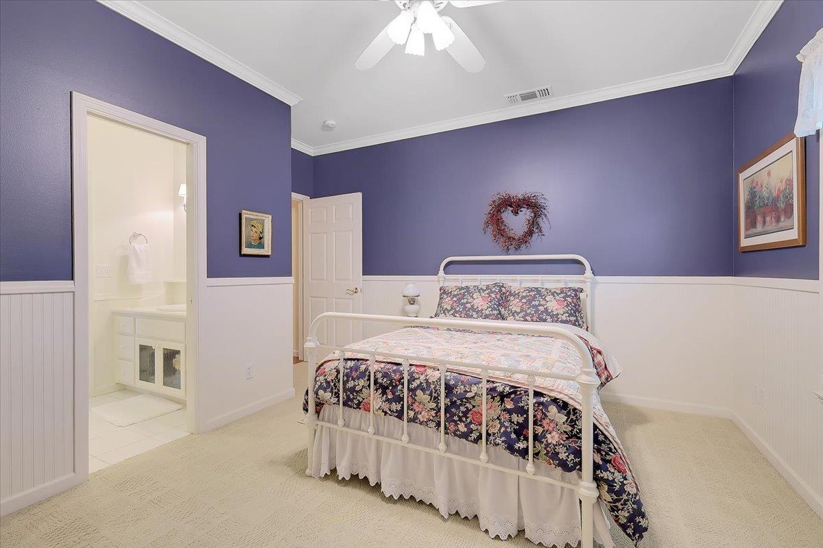 685 Saddleback Drive