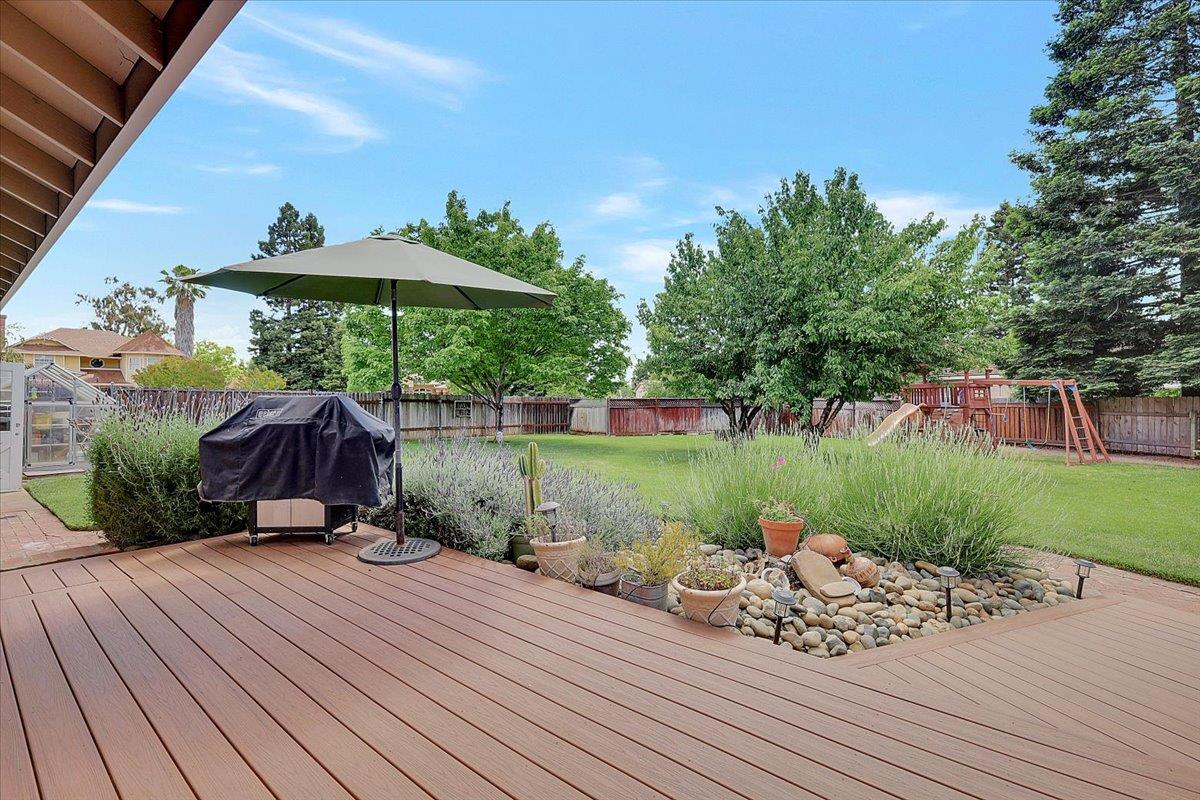 614 Saddleback Drive