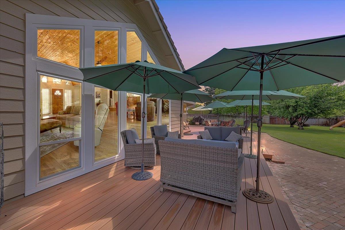 614 Saddleback Drive