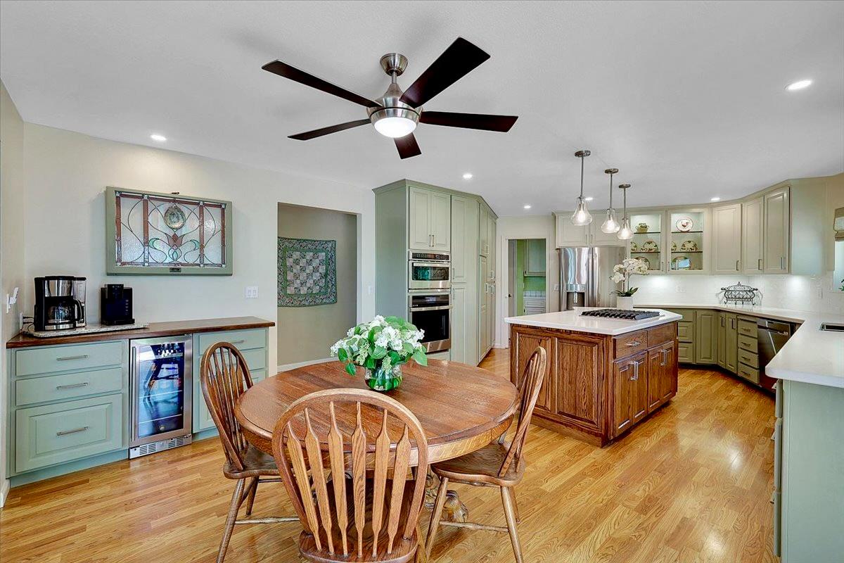 614 Saddleback Drive