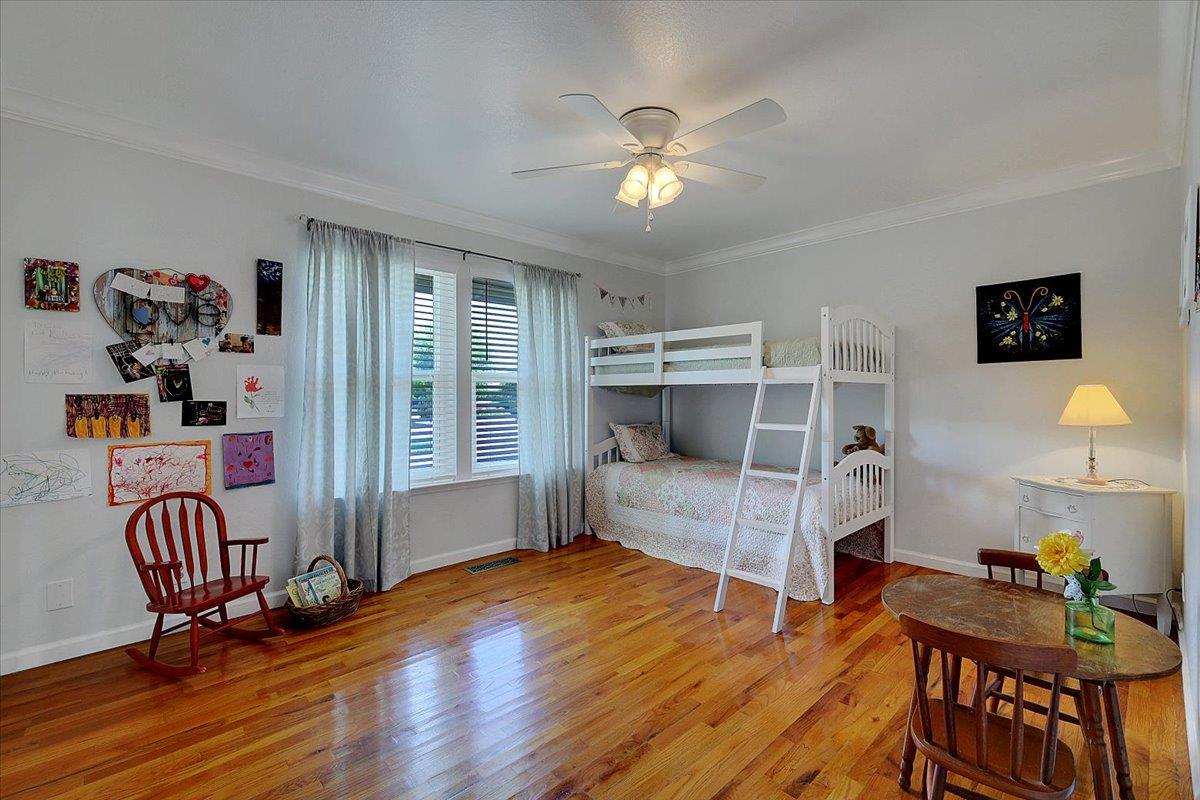 614 Saddleback Drive