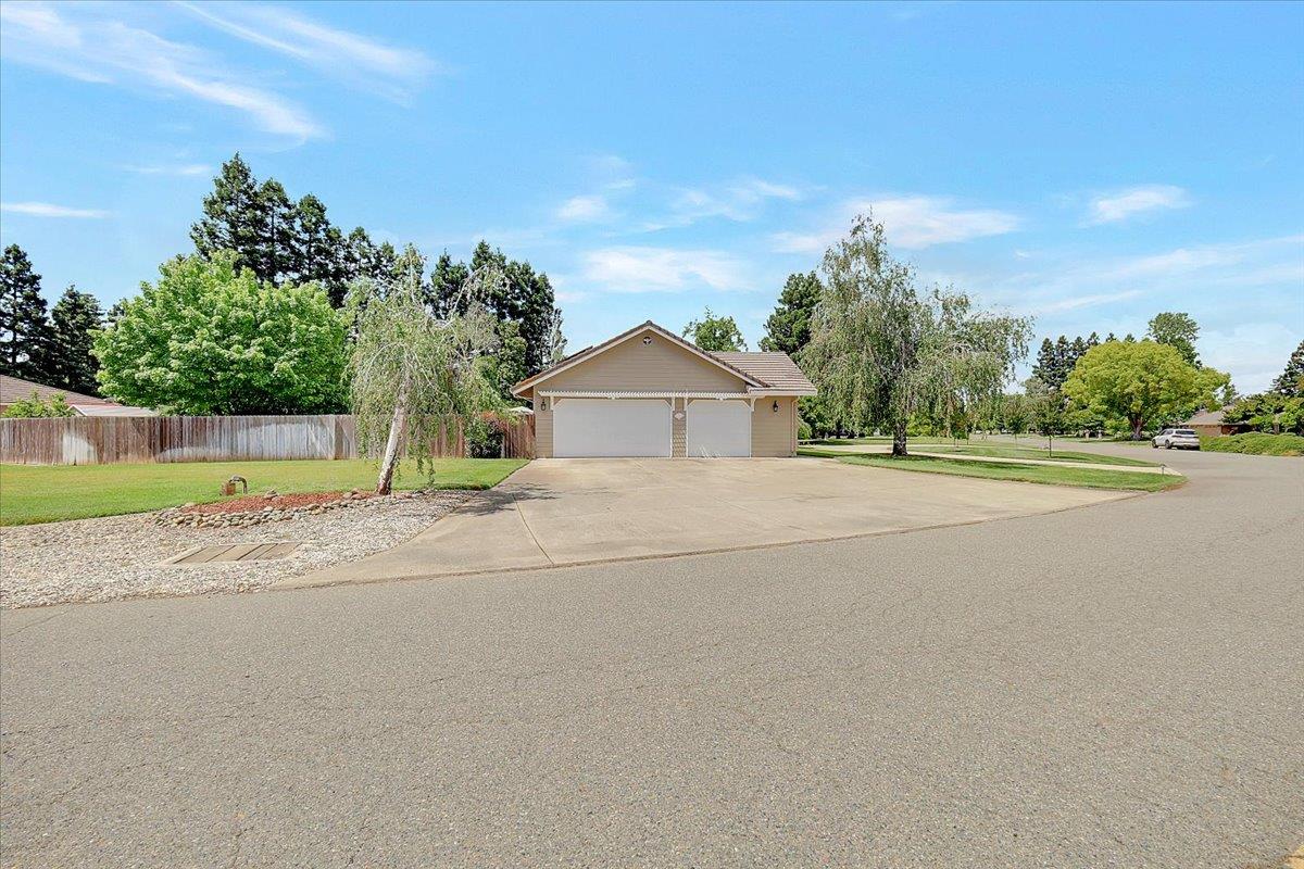 614 Saddleback Drive