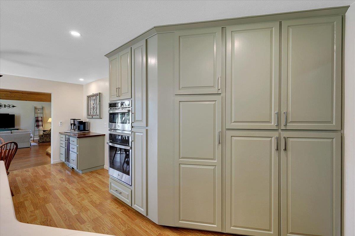 614 Saddleback Drive