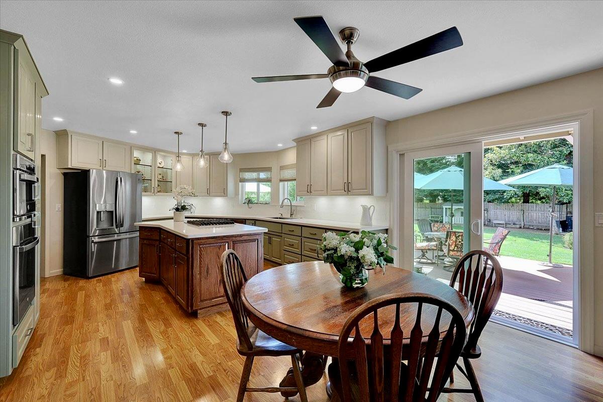 614 Saddleback Drive