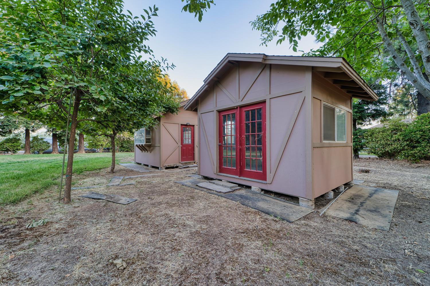 711 Saddleback Drive