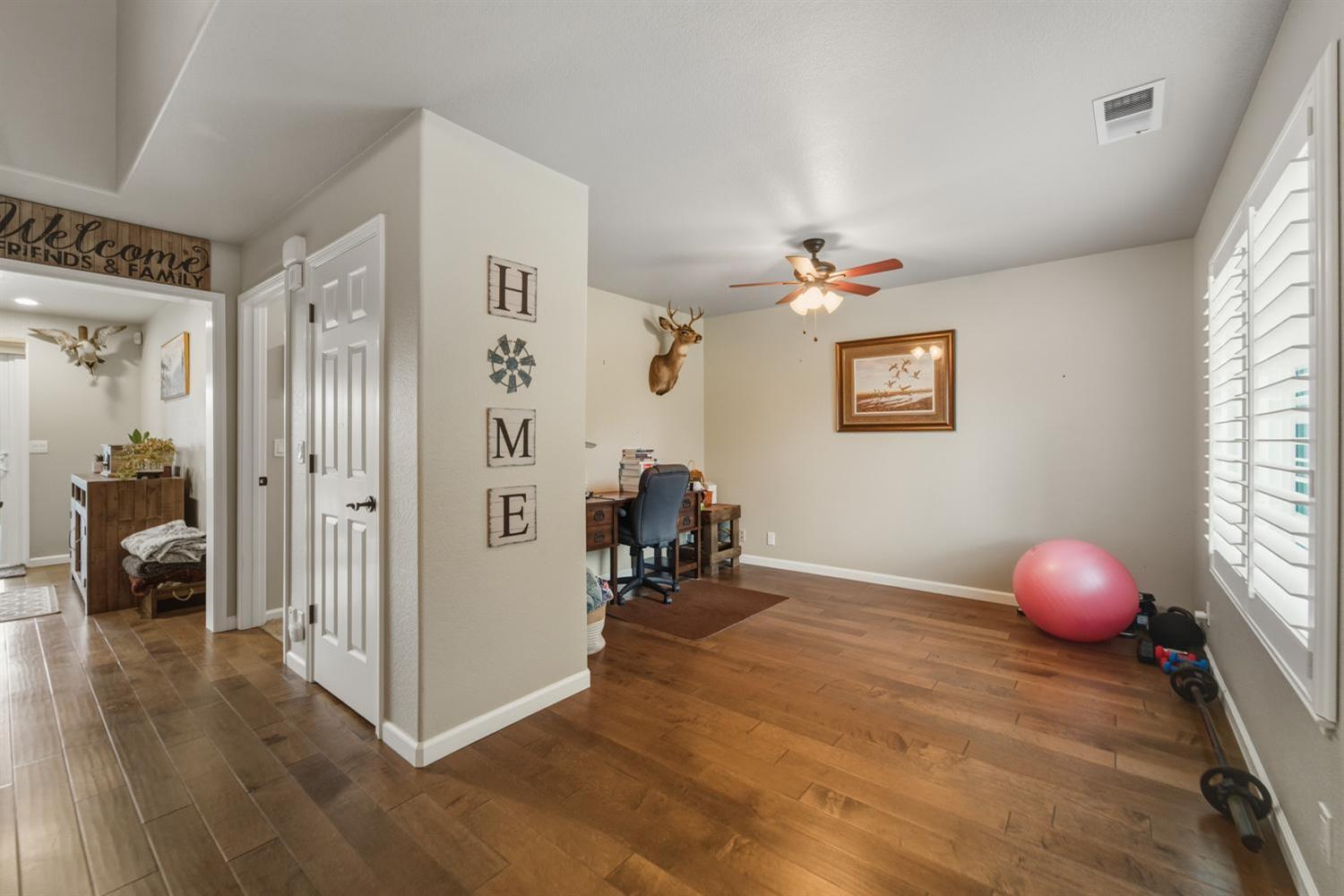 655 Saddleback Drive