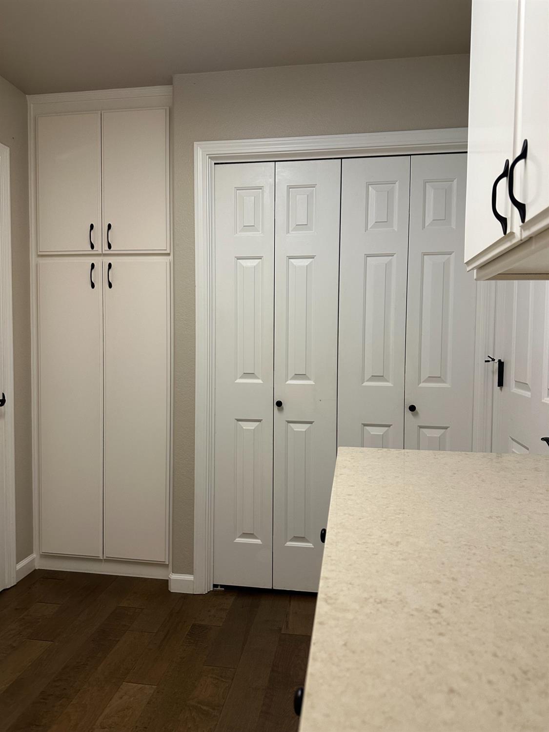 655 Saddleback Drive