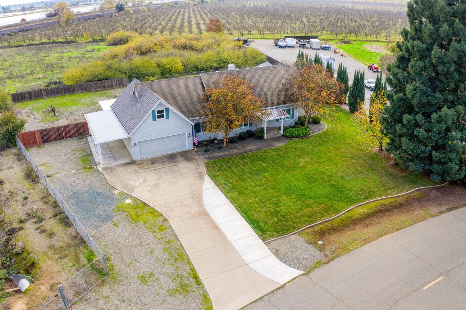 655 Saddleback Drive