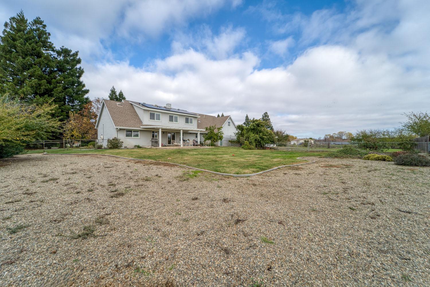 655 Saddleback Drive