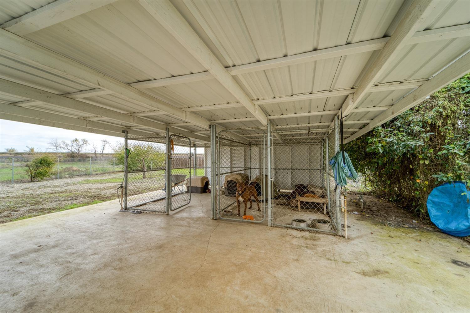 655 Saddleback Drive