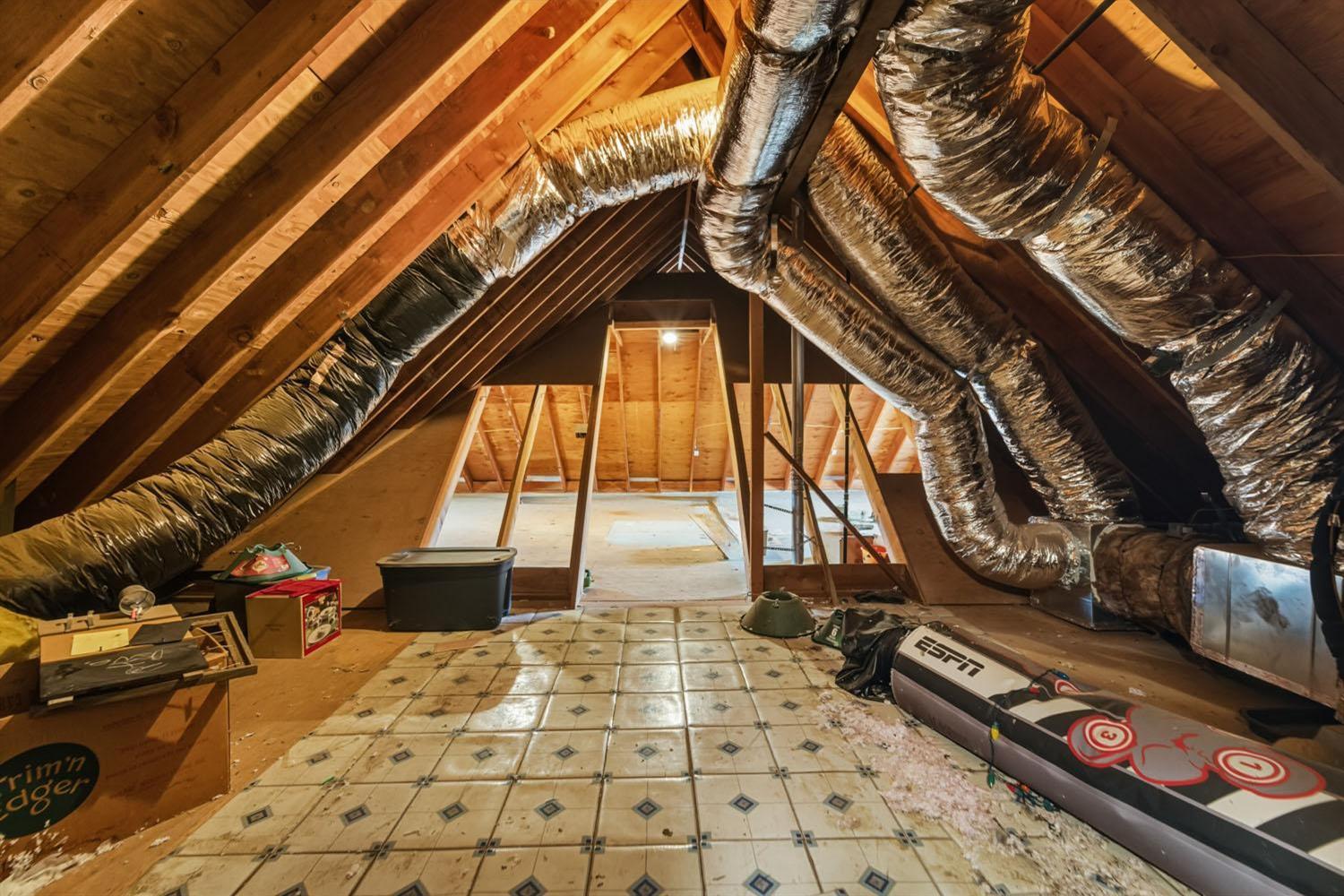 655 Saddleback Drive