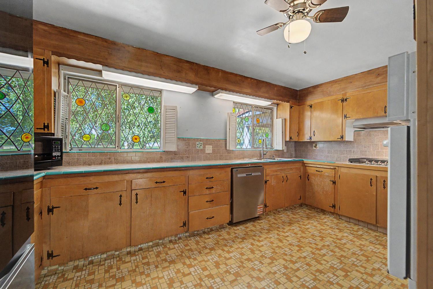 1458 Gilstrap Avenue