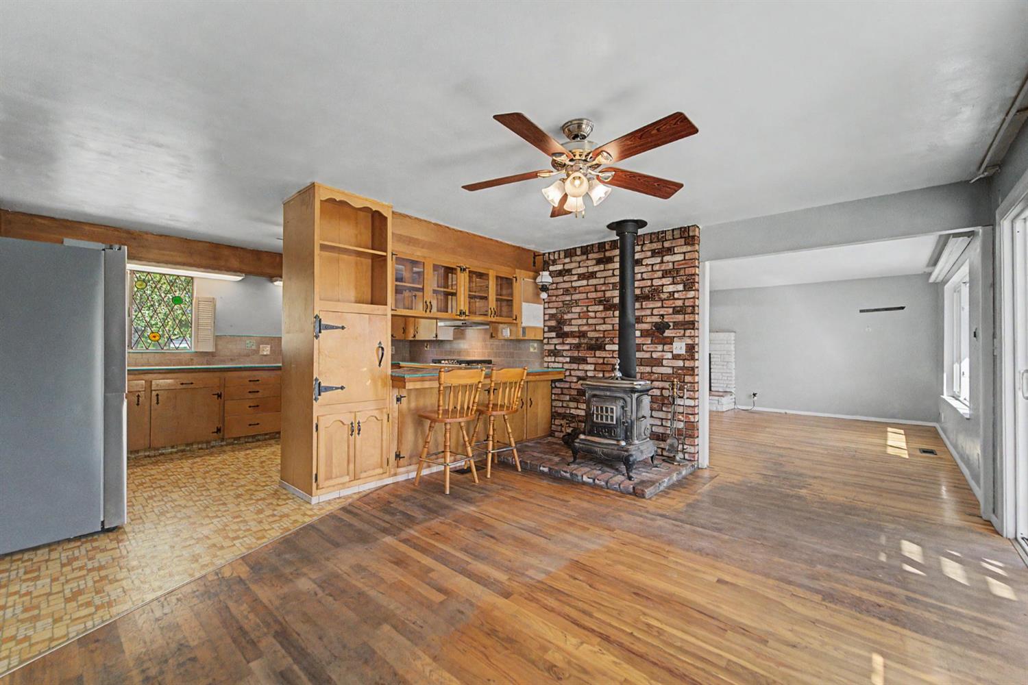 1458 Gilstrap Avenue