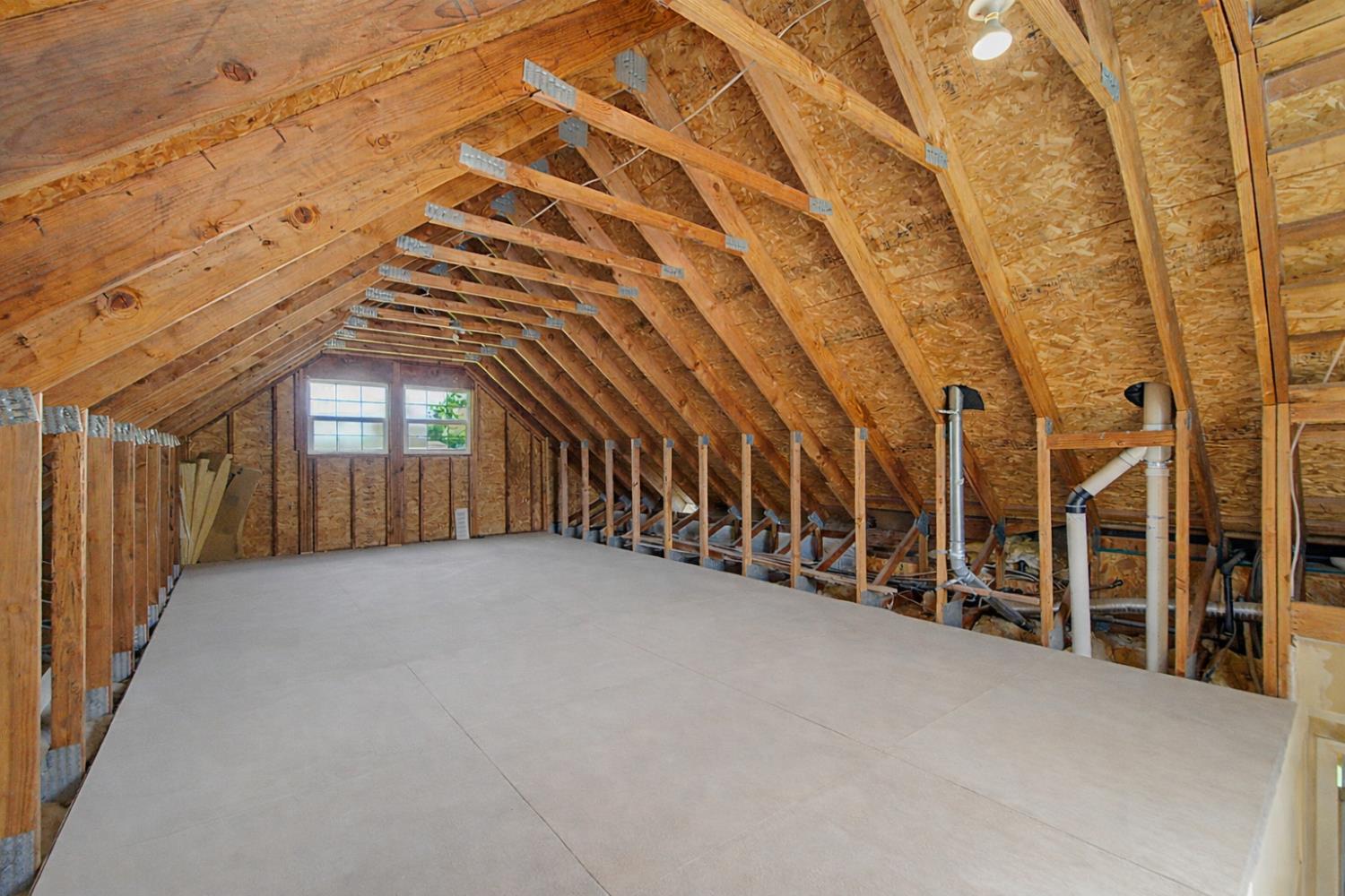739 Saddleback Drive
