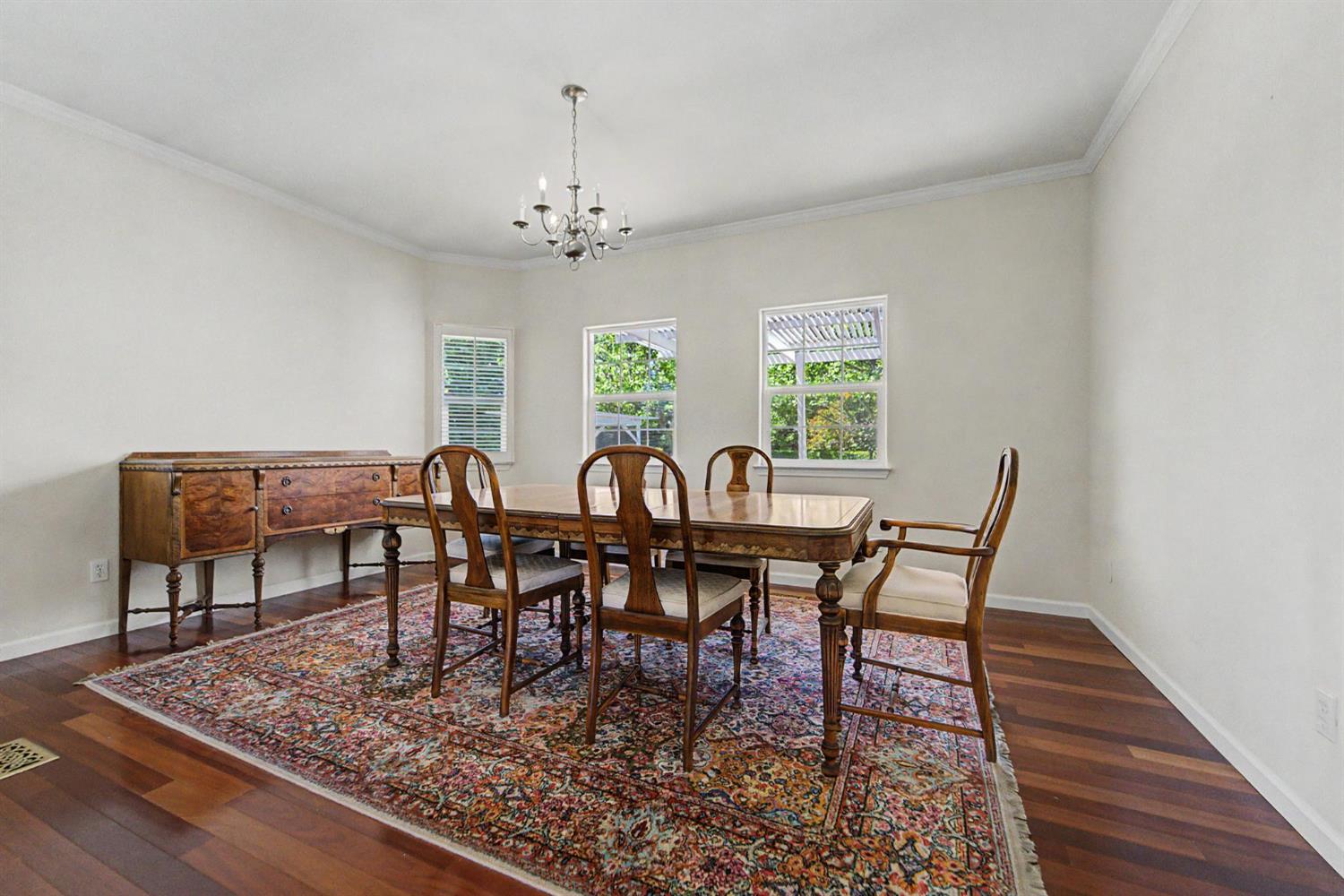 739 Saddleback Drive