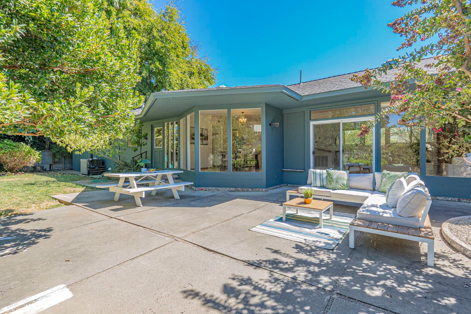 702 Miller Drive