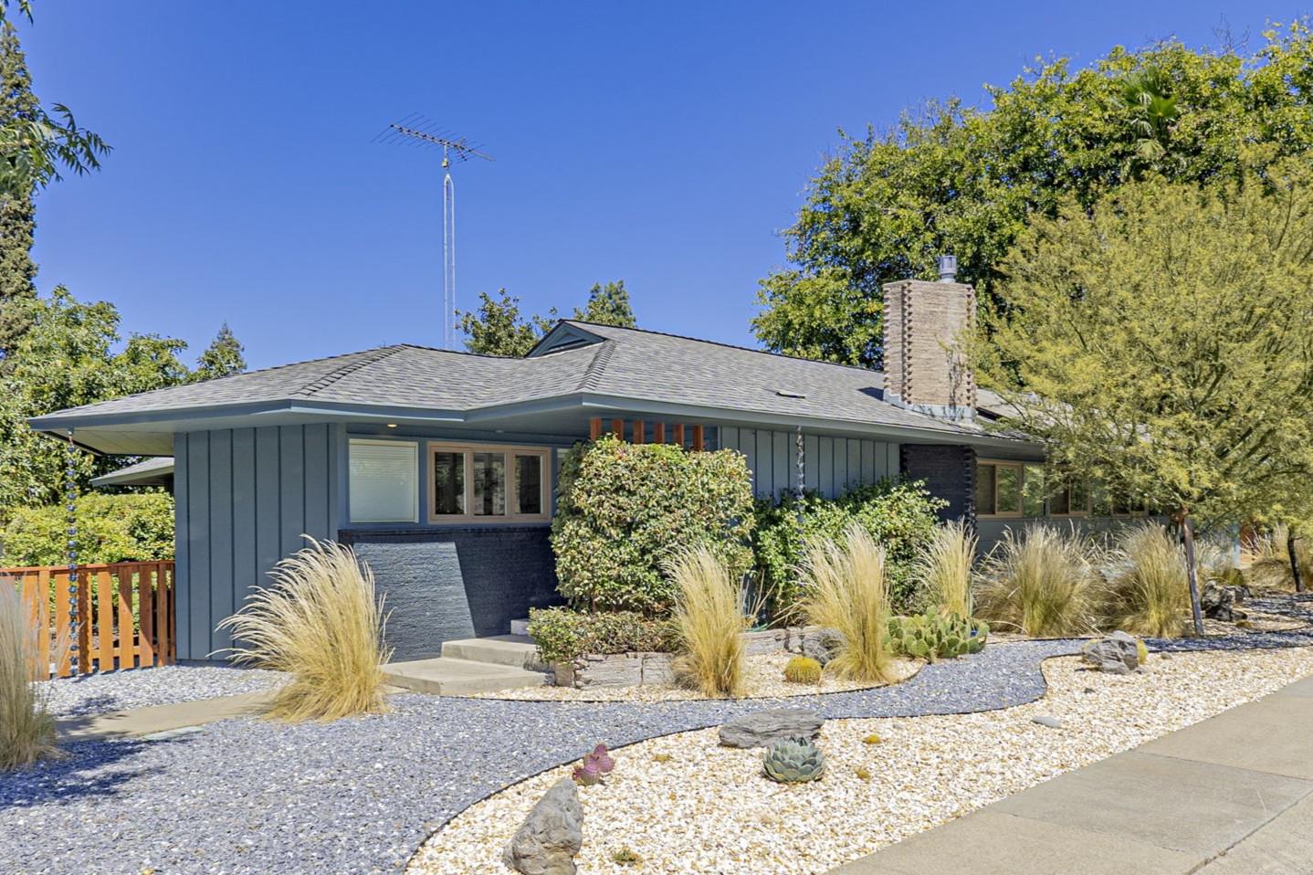 702 Miller Drive