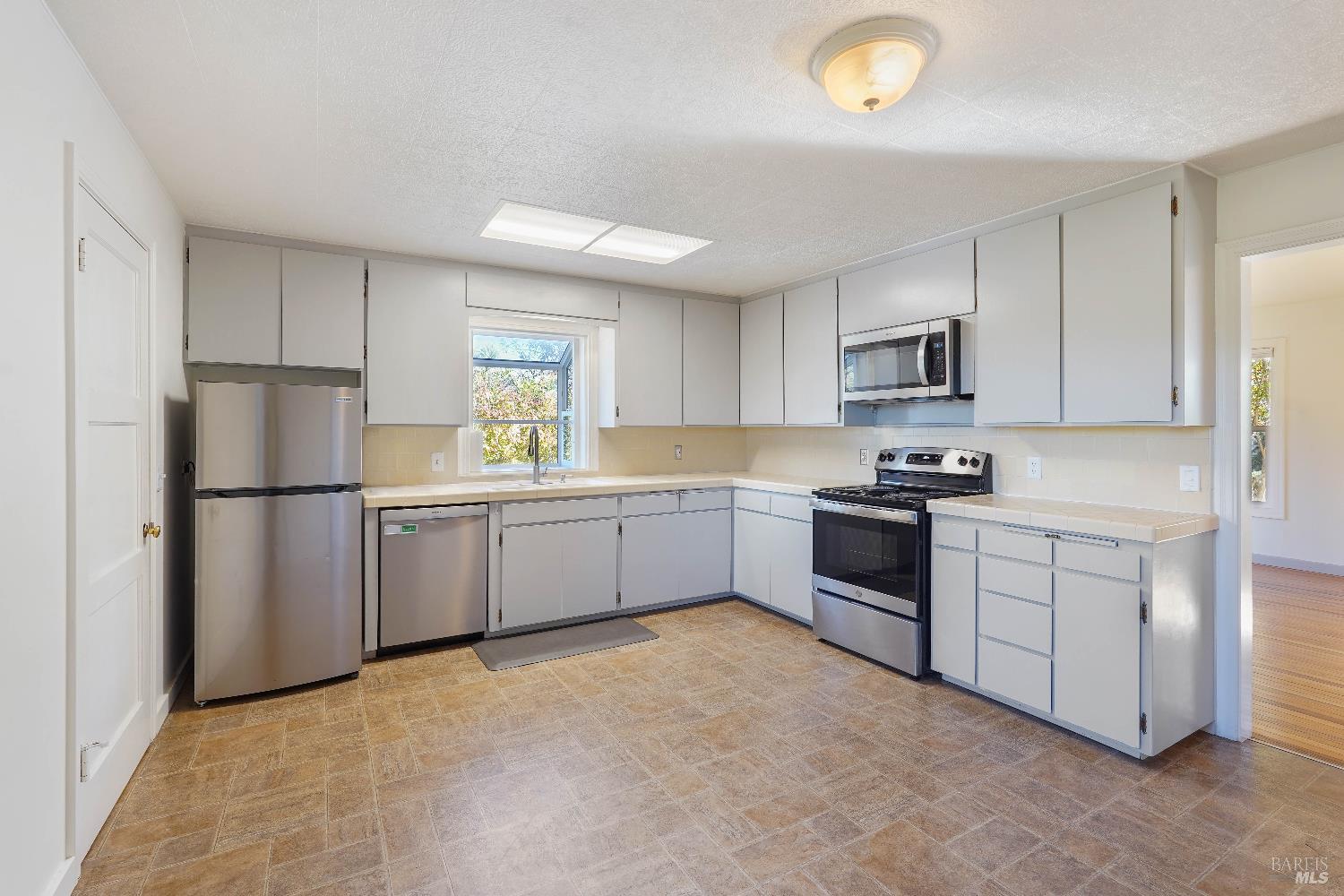 2985 Bennett Valley Road