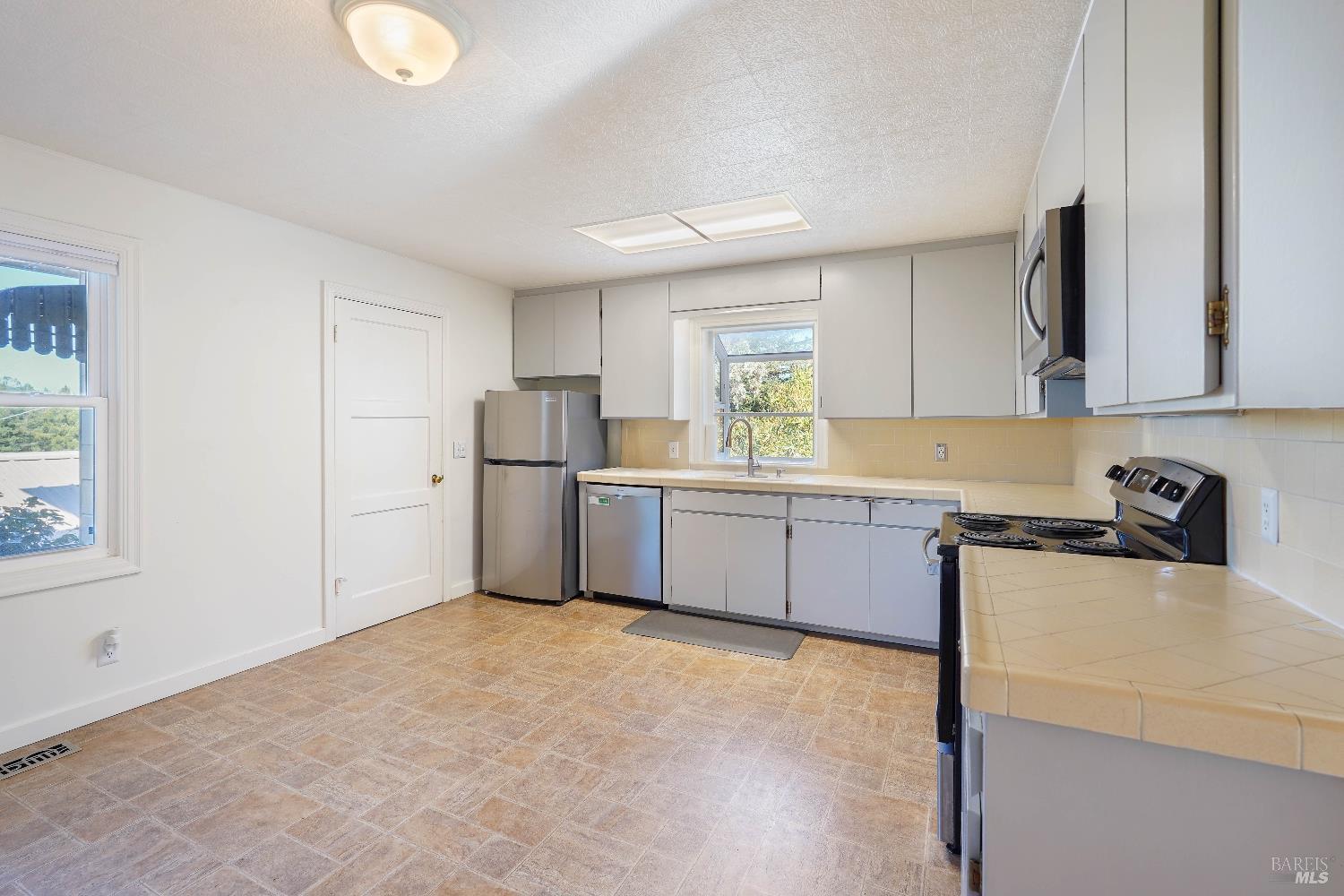 2985 Bennett Valley Road